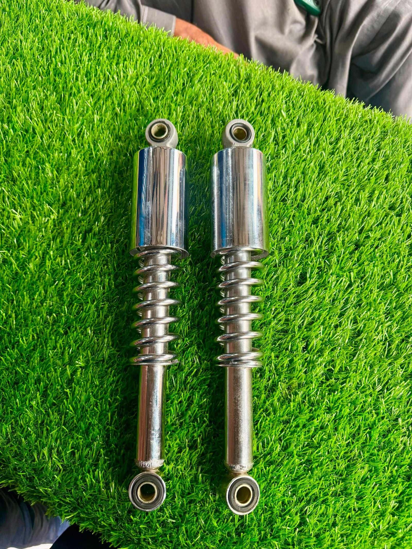 Honda CG 125 Back Shocks – Genuine